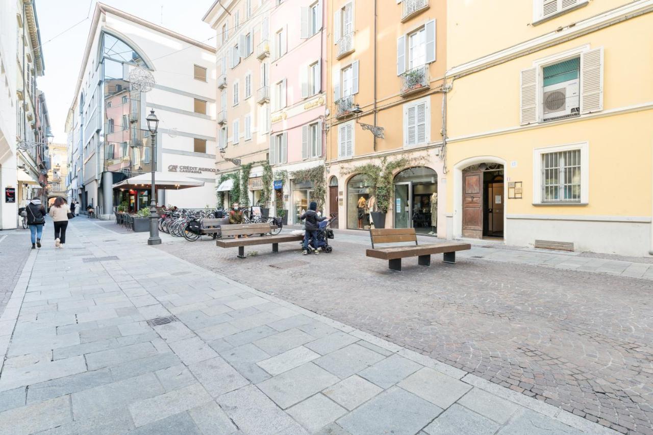 Raffinato Apt Vicino A Piazza Garibaldi X5 Parma Zewnętrze zdjęcie